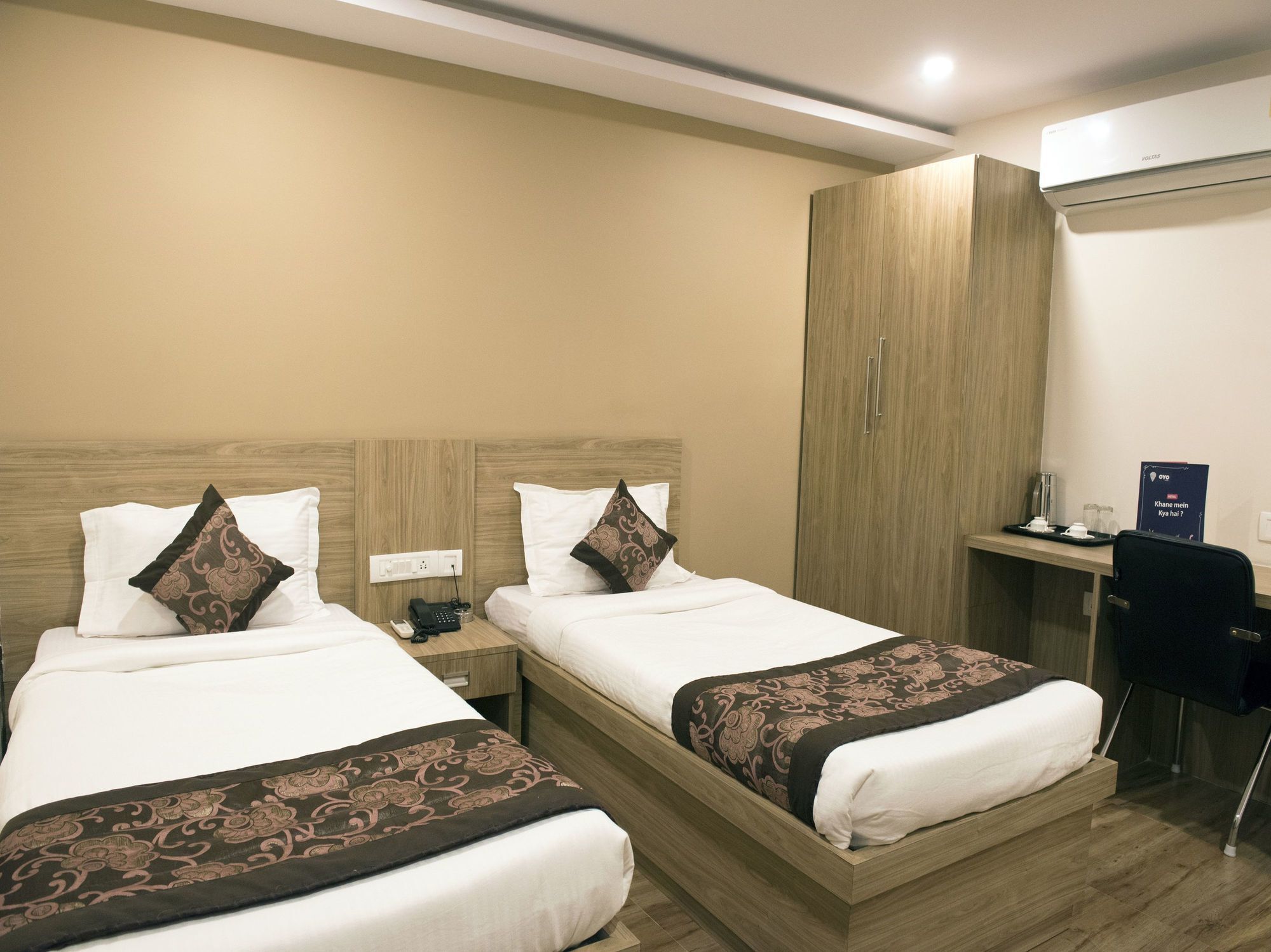 Oyo 12736 Skylawn Hotel Jamshedpur Exterior photo